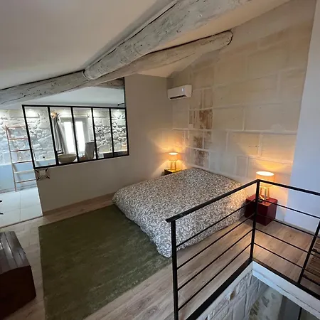 Charmante Maison En : La Roquette * ארל