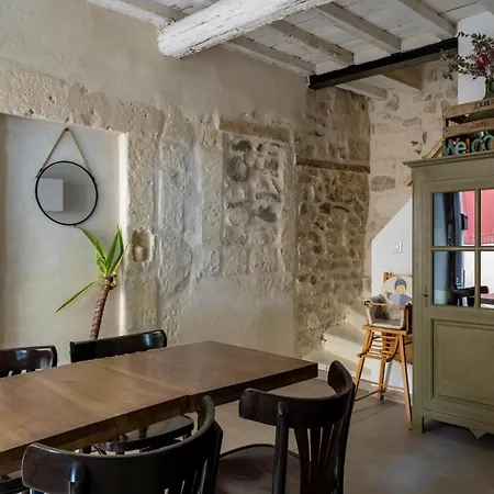 Charmante Maison En : La Roquette * ארל