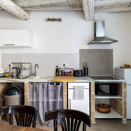 Charmante Maison En : La Roquette